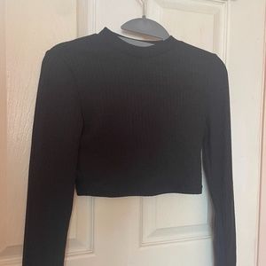 Cute black cropped top